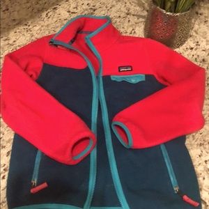Patagonia girl’s medium full zip hooded jacket